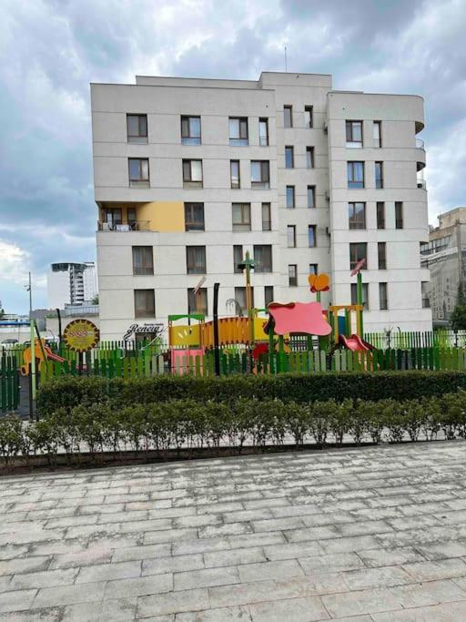 Варна Сити Парк С Паркомясто Dış mekan fotoğraf